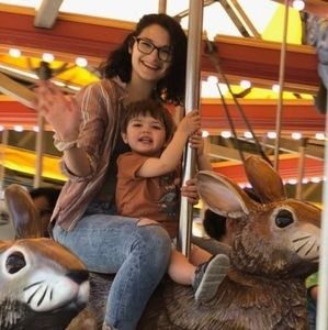 Meet your Posher, Kenzie